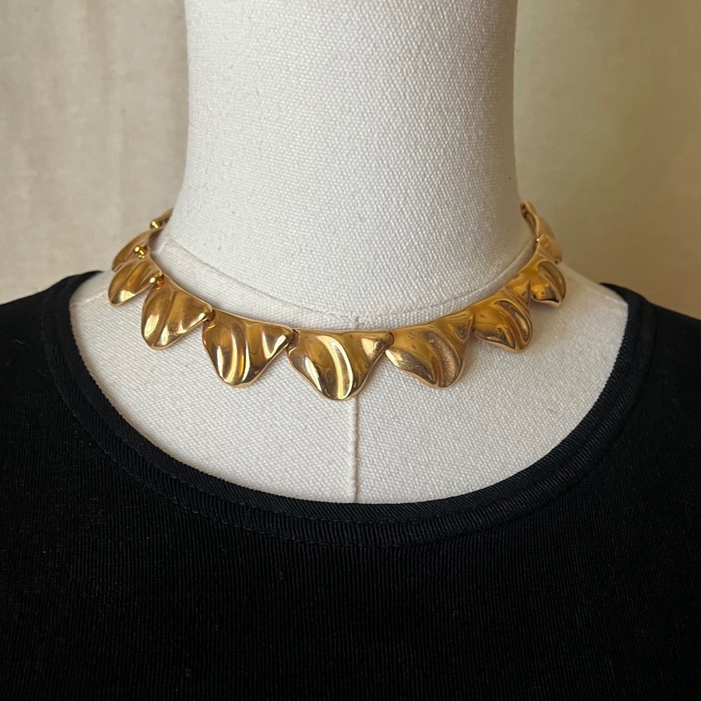 Vintage Gold Tone Sculptural Link Collar Necklace Statement Choker 15.5 Inch